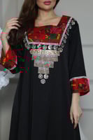 جلابيه بتدخيلات خام الشالكي وكلفه بالصدر