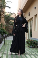 جلابيه قطعتين لينن بتطريز يدوي