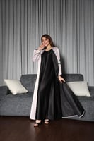 عبايه تفته بتطريز يدوي وبطانه داخليه وطرحه