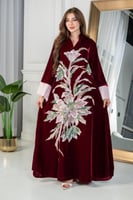 جلابيه مخمل فخمة بكلفه بالامام فقط