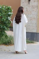 جلابيه لينن بتطريز يدوي