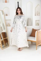 جلابيه لينن بتدخيلات الترتر وحزام بالخصر