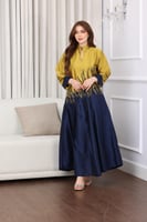 جلابيه بخام الشانطون وتطريز يدوي