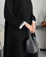 عباية فلك بشيك ابيض