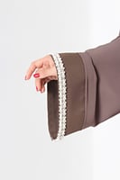 عباية اللؤلؤه