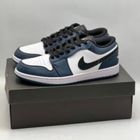 سنيكر نايكي 'إير جوردن 1 لو'