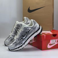NIKE P-6000