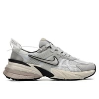NIKE V2K RUN