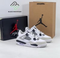 Air Jordan 4 Retro OG White Cement 2025
