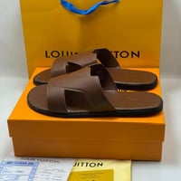 Louis Vuitton Oasis Brown