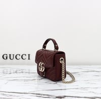 حقيبه لون عودي