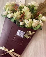 بوكيه جلد بدون الورد