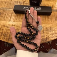 سبحة بكلايت أسود بلمسة ذهب