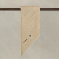 شماغ شتوي ماركة جفنشي بيج غامق