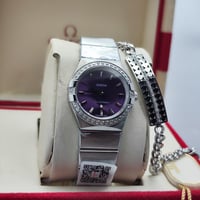 ساعة اوميغا نسائية ميناء بنفسجي