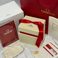 ساعة نسائية ماركة أوميغا درجة اولى