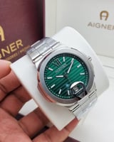 ساعة اقنر رجالي فضي ميناء اخضر