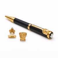 قلم وكبك مونت بلانك الذئب لون اسود ذهبي