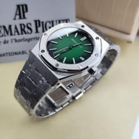 ساعة رجالية ماركة اديمار بياغيت ميناء اخضر