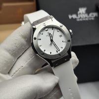 ساعة هوبلت نسائية درجة اولى