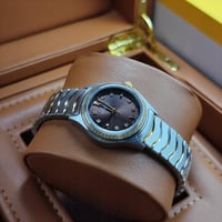 ساعة ايبل نسائية فضي ذهبي