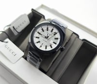 ساعة رجالية ماركة قوتشي لون اسود