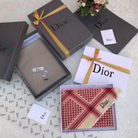 طقم رجالي شتوي ديور قماش & شماغ