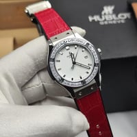 ساعة ماركة هوبلت نسائية إطار فصوص