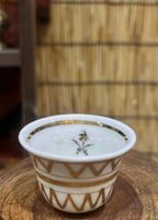 من أندر الفناجيل وأجملها؛ فنجال يعيش الملك مذهّب؛...