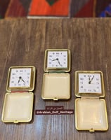 منبّه السفر أو 'ساعة الرحلات' غنية عن التعريف، مخز...