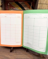 من البنود المميزة؛ مذكرة واجبات بشخصية السنافر وفي...