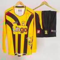 طقم الاتحاد أكمام طويلة كلاسيكي 2005-2006