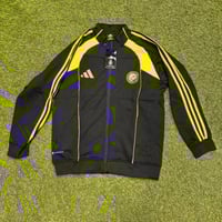 جاكيت النصر