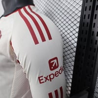 تي شيرت ليفربول الثاني كم طويل فئة اللاعبين 2026/2...