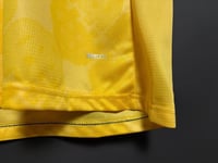 تي شيرت اس ميلان الأصفر فئة الجماهير 2026/25