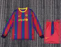 طقم برشلونة أكمام طويلة شبابي - أطفال 2011