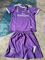 طقم ريال مدريد الموف شبابي - أطفال 2017