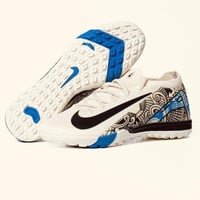 حذاءكورة نايك بيج