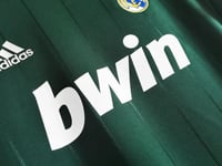 تي شيرت ريال مدريد 2011\2012