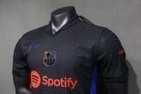 تي شيرت برشلونة الأسود نسخة دوري أبطال أوروبا فئة...