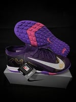 حذاء كوره قدم ولادي Nike