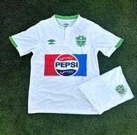 طقم الأهلي بيبسي كلاسيكي 2001-2002