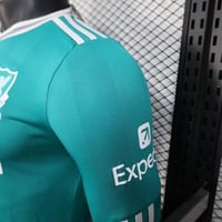 تي شيرت ليفربول الأخضر كم طويل فئة اللاعبين 2026/2...