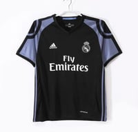 تي شيرت ريال مدريد 2018