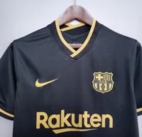 تي شيرت برشلونة 2021