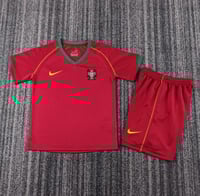 طقم البرتغال شبابي - أطفال 2006