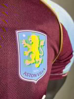 تي شيرت استون فيلا فئة اللاعبين 2026/25