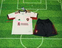 طقم ليفربول الثاني ( شبابي-أطفال ) 2025/26