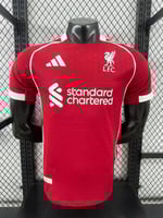 تي شيرت ليفربول الأساسي فئة اللاعبين 2026/25