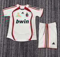 طقم اس ميلان شبابي - أطفال 2007